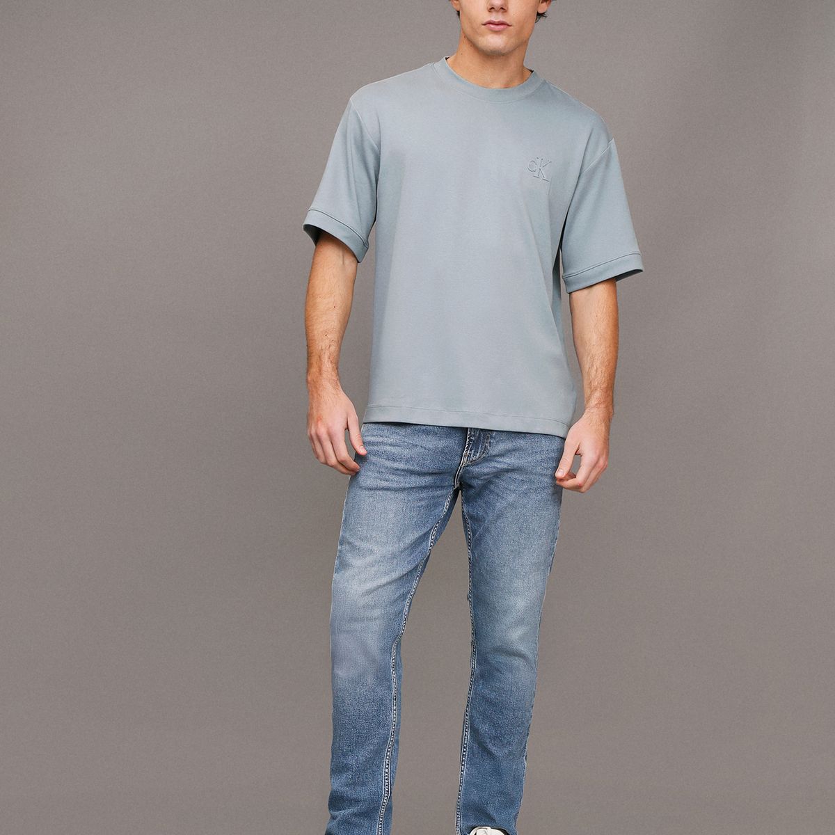 CALVIN KLEIN - Polera Interlock Celeste Calvin Klein