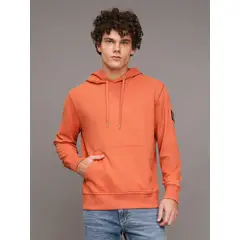 CALVIN KLEIN - Polerón con Gorro Badge Naranja