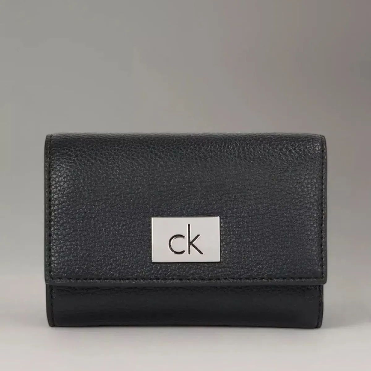 CALVIN KLEIN - Billetera Ck Plaque Small Negro Calvin Klein