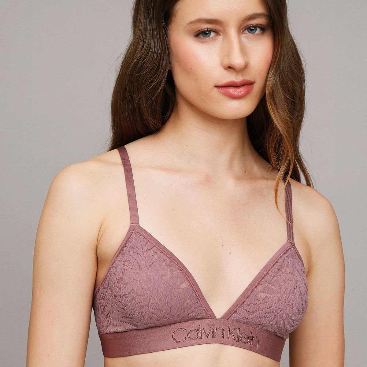 CALVIN KLEIN - Bralette Triángulo Intrinsic Unlined