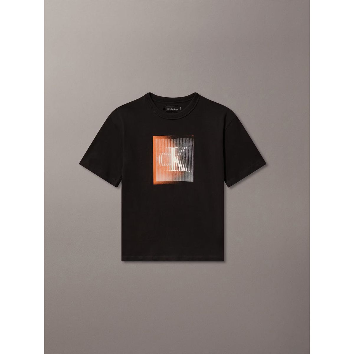 CALVIN KLEIN - Polera Niño Shifted Ck Negro Calvin Klein