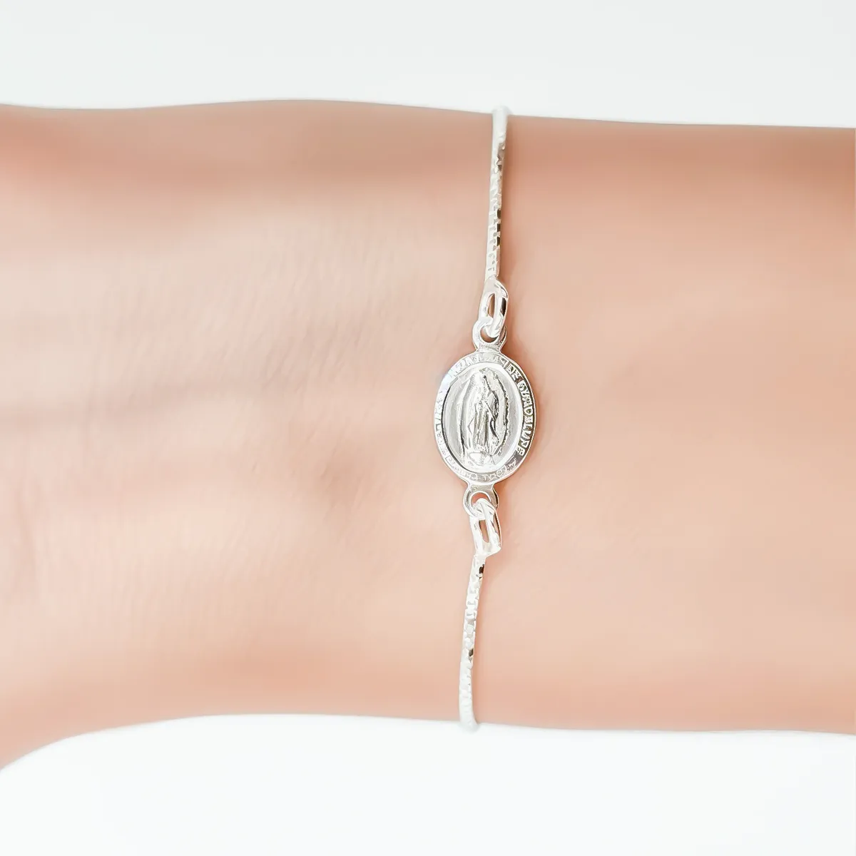 COGGIOLA - Pulsera Medalla Virgen De Guadalupe Borde Plata Fina 925