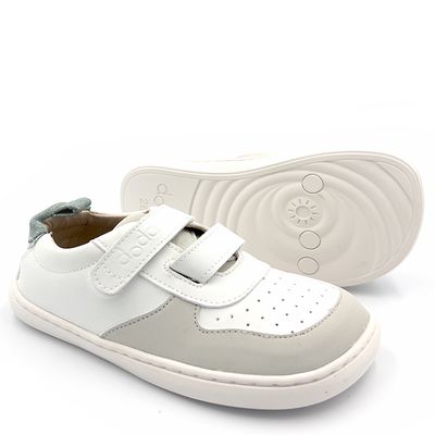 Imagen 2 del producto Zapatilla infantil ergonómica blanca Suki Gris