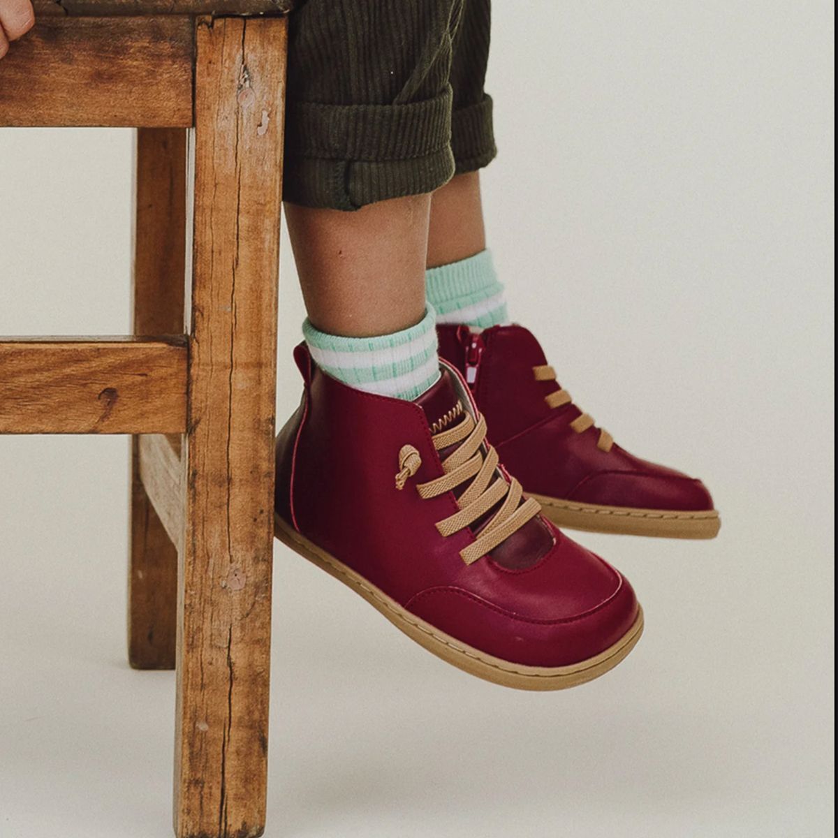 DODA - Zapatilla caña alta infantil ergonómica burdeo Rumi Tinto