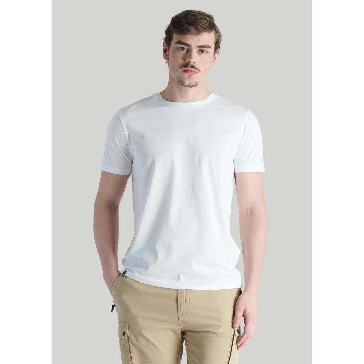 NIMTU - Polera Tres Cruces Casual Blanco Nimtu