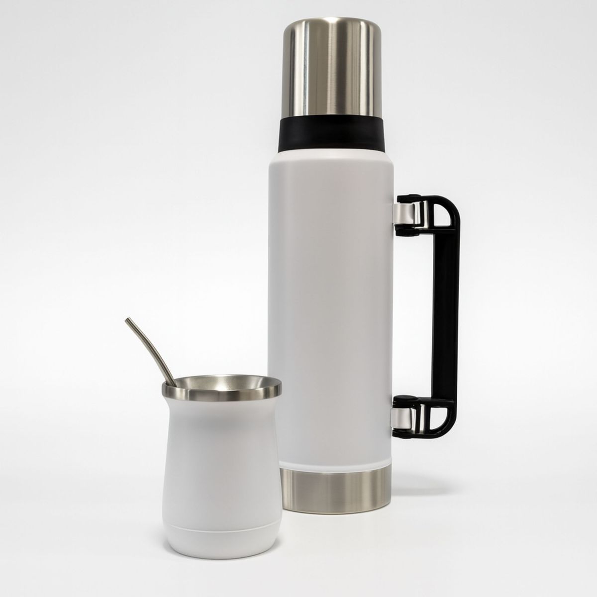 BAZUCA - Termo De Agua Frío/calor 1.3 Litros + Mate 236ml Con Bombilla Blanco