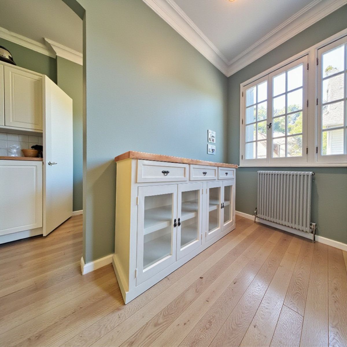 ARCA - Buffet de madera y vidrio Idan 90ALTOx40FONDOx150ANCHO