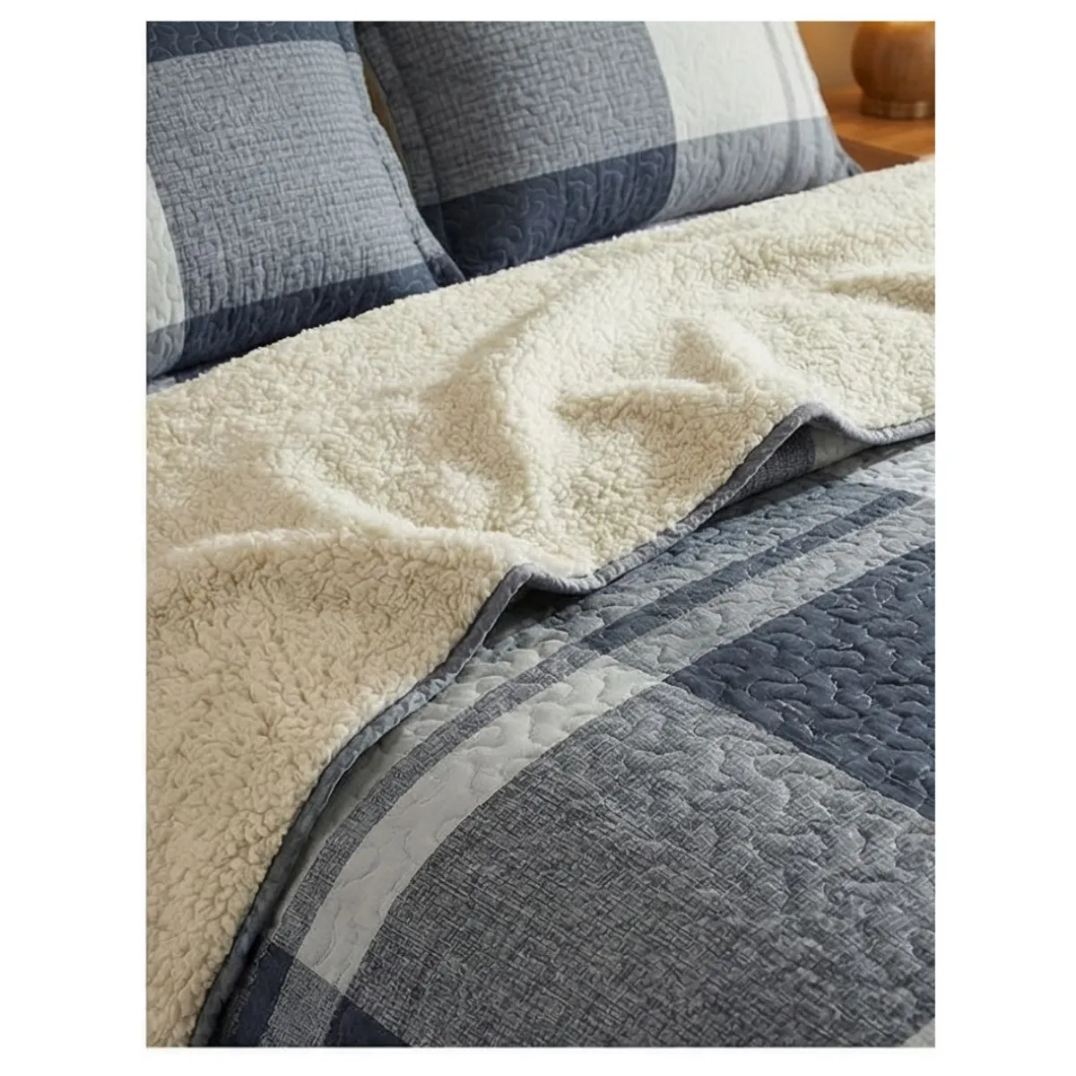 GENERICO - Cubrecama Sherpa 1.5 Plazas - Cuadrille Azul M956
