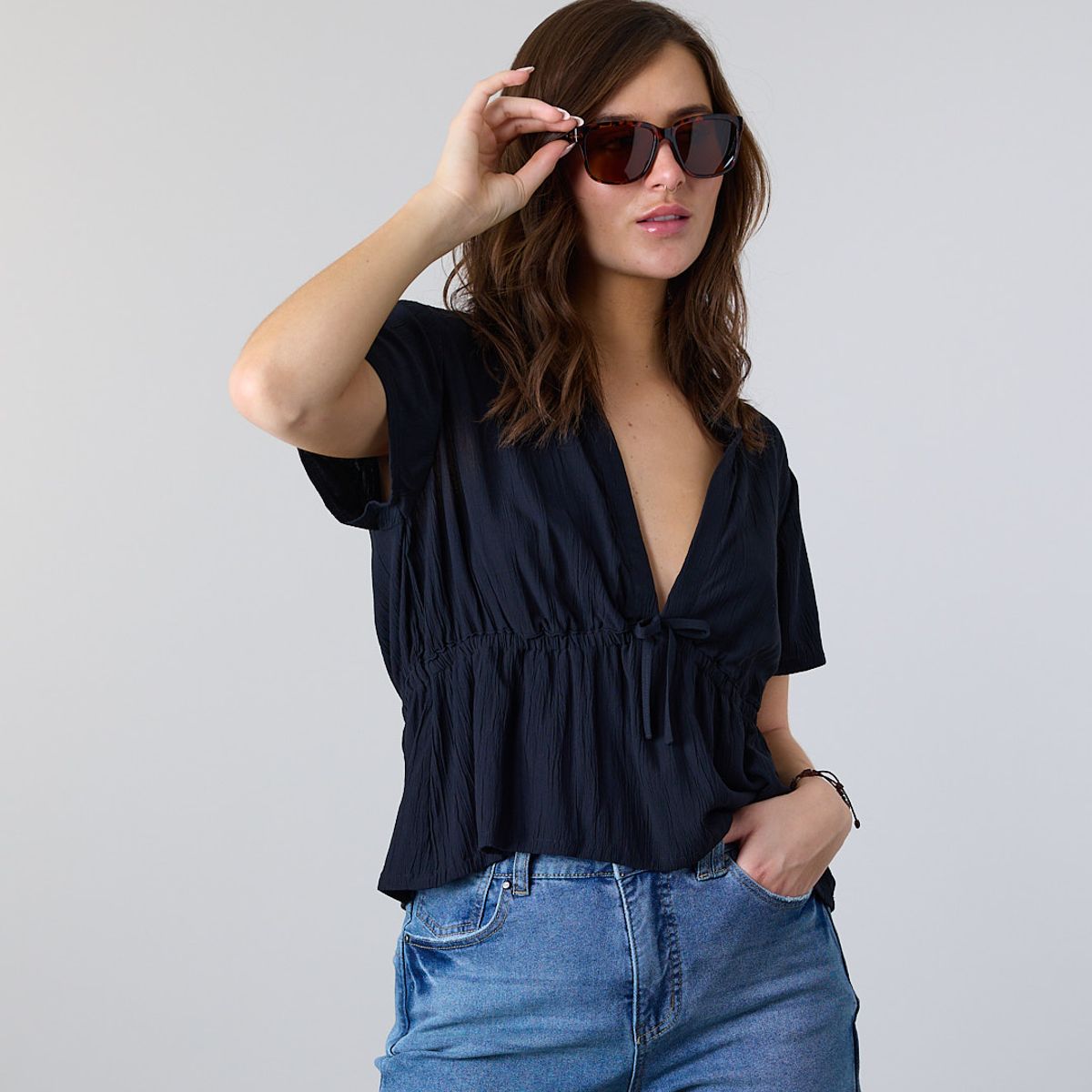 POLEMIC - Blusa Mujer Escote V Crep  Negro Polemic