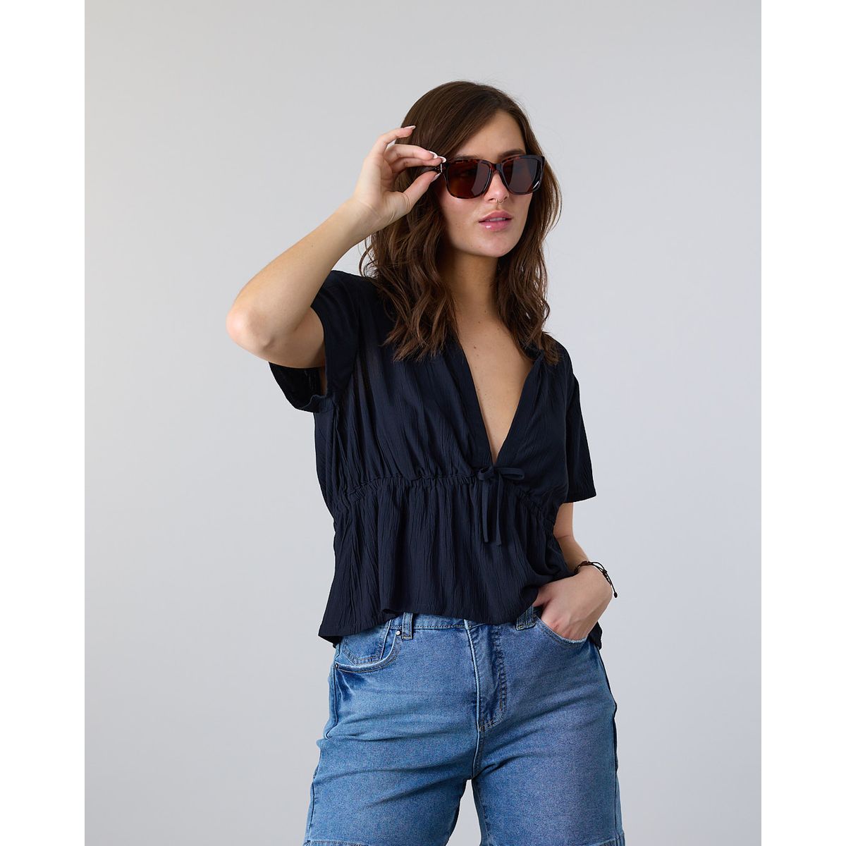 POLEMIC - Blusa Mujer Escote V Crep  Negro Polemic