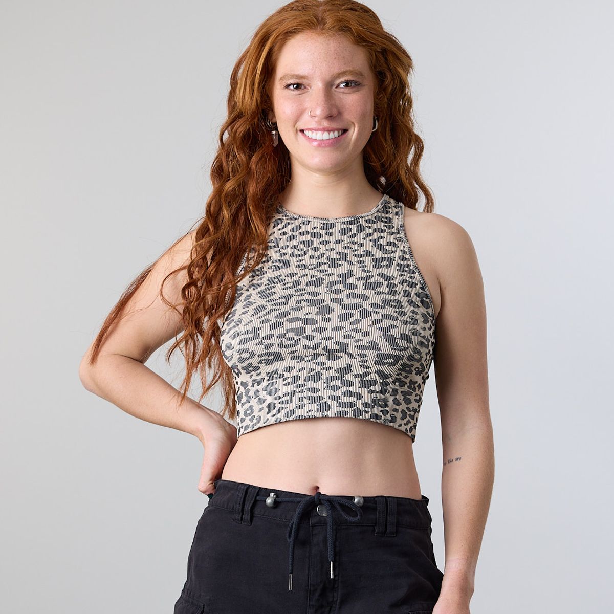POLEMIC - Polera Top Halter Mujer tejido leopardo Polemic