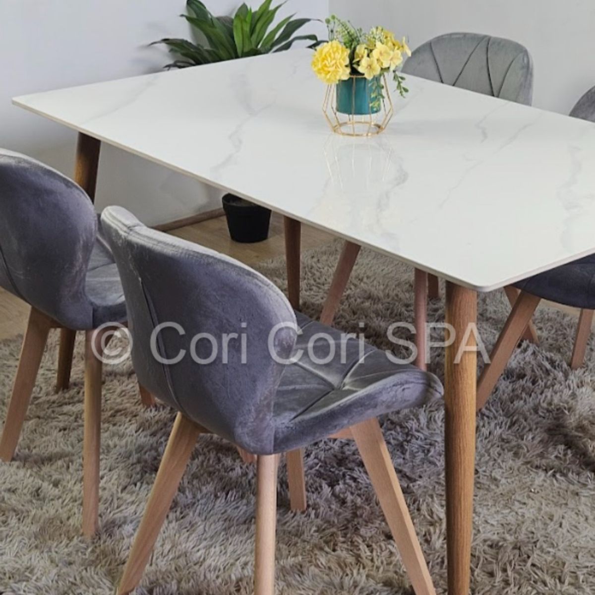 CORI CORI - Comedor Mármol 140x80cm + 4 Sillas Mariposa Velvet Gris…