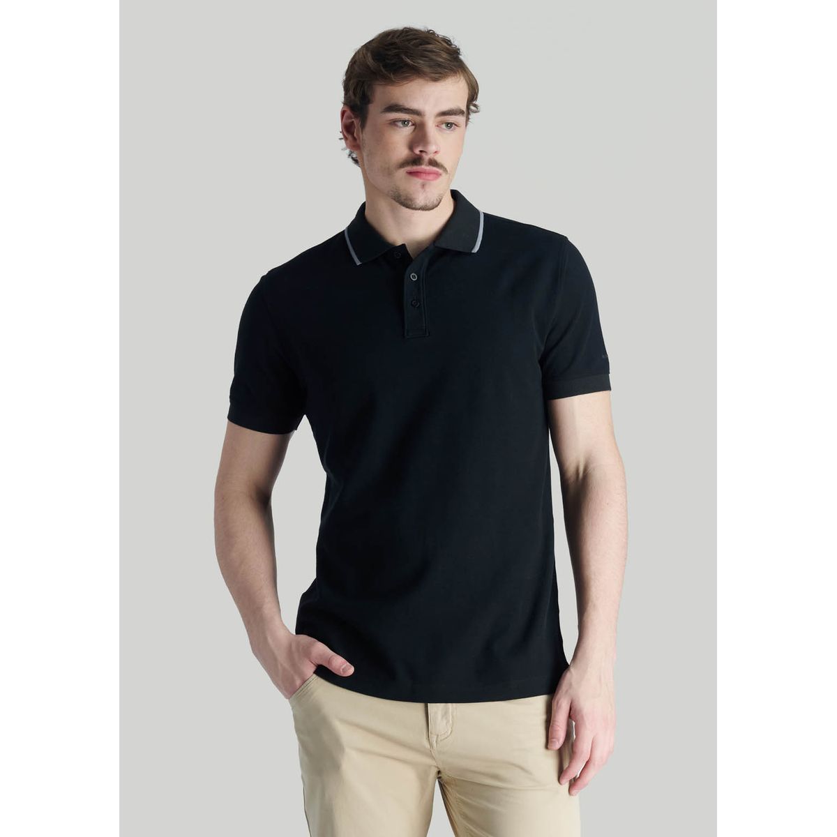 NIMTU - Polera Peumo Casual Negro Nimtu