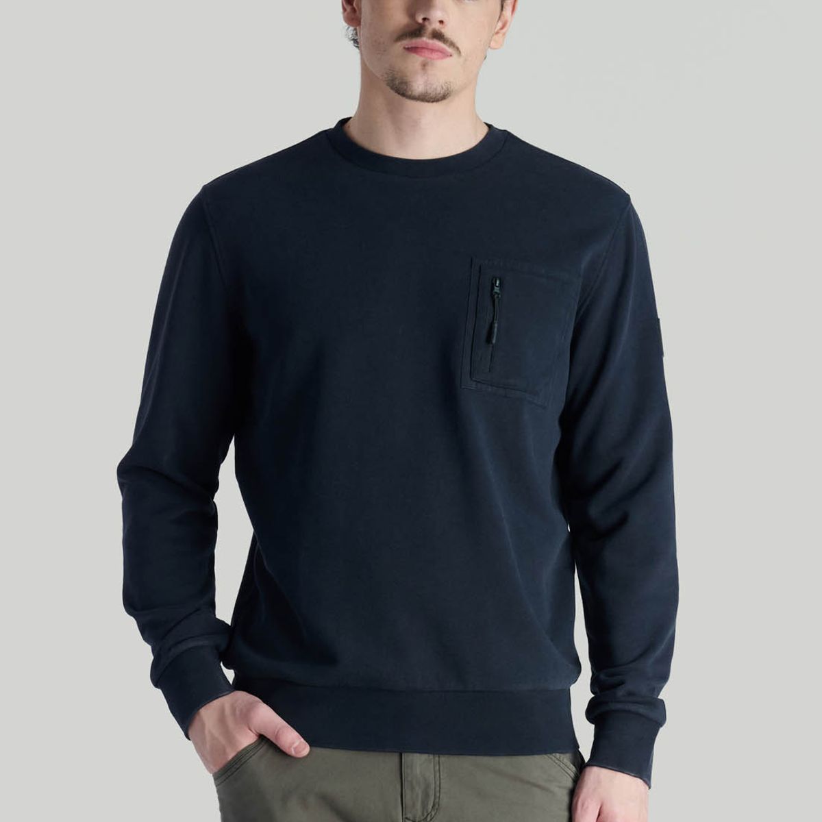 NIMTU - Polerón Limarí Outdoor Negro Nimtu