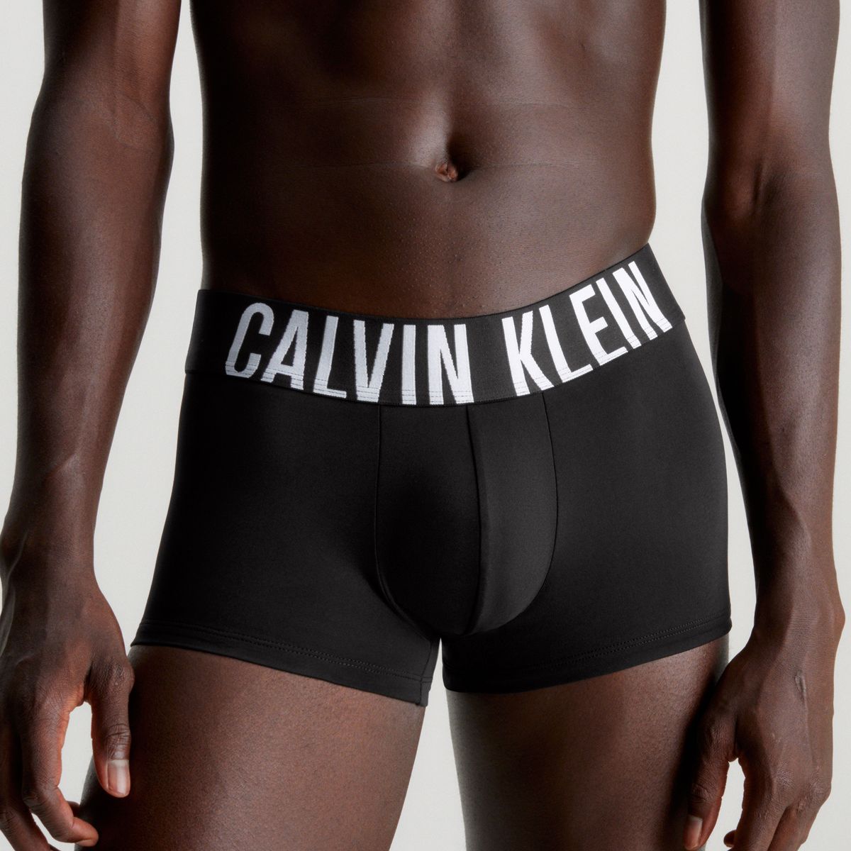 CALVIN KLEIN - Pack 3 Bóxers Low Rise Trunk Intense Power Micro Negro Calvin Klein