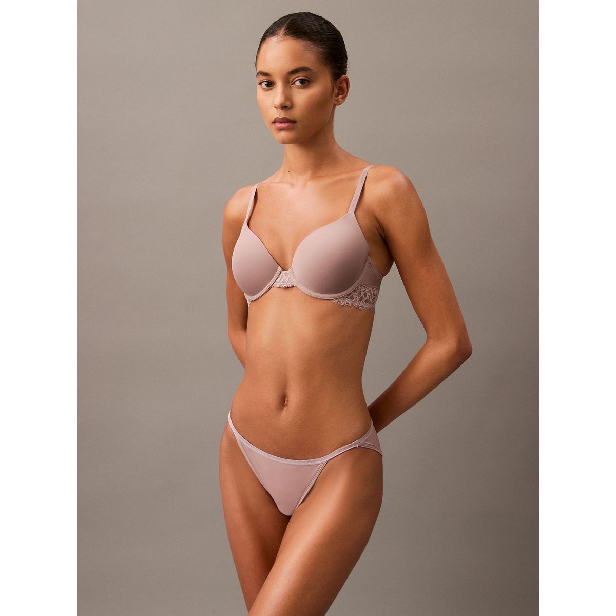 CALVIN KLEIN - Calzón Bikini String Ideal Stretch Micro Beige Calvin Klein