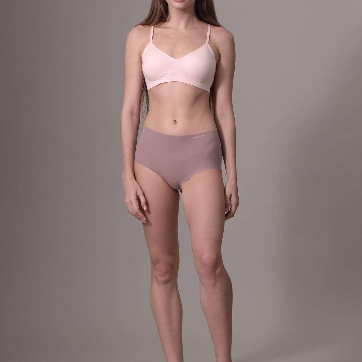 CALVIN KLEIN - Calzón Hipster Alto Invisible Beige Calvin Klein