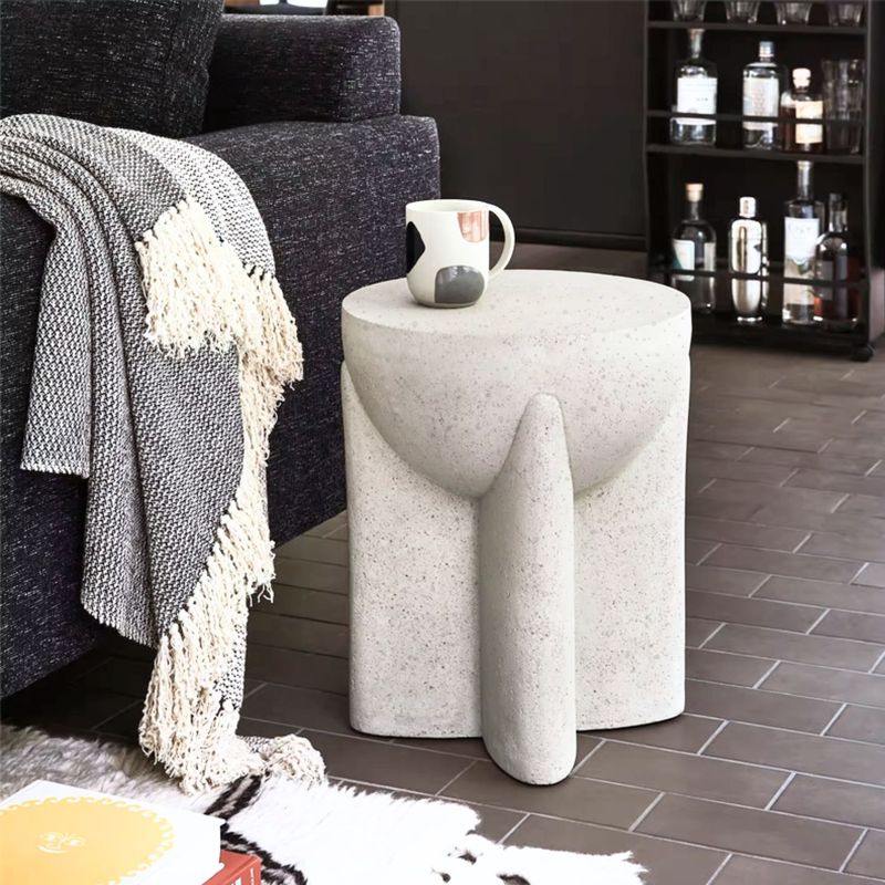 SANTU HOME & DECO - Mesa Centro Lateral Estilo Piedra Crema Escultural