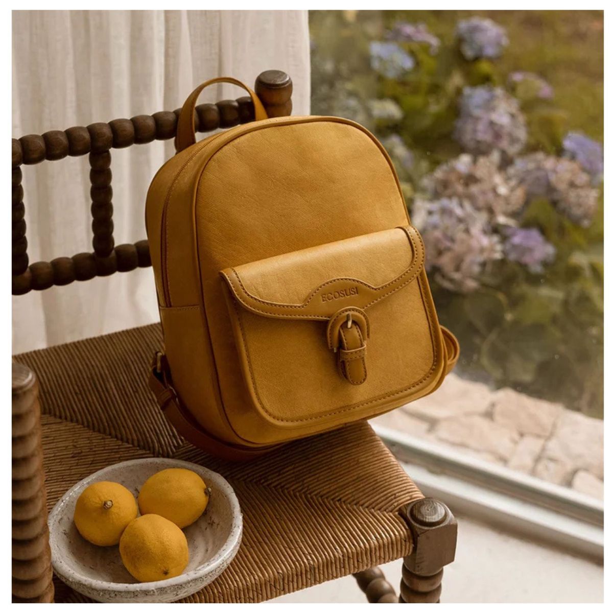 ECOSUSI - Ecosusi Mini Mochila Evelina de Papel Lavable Ecológico 11 pulg Ámbar