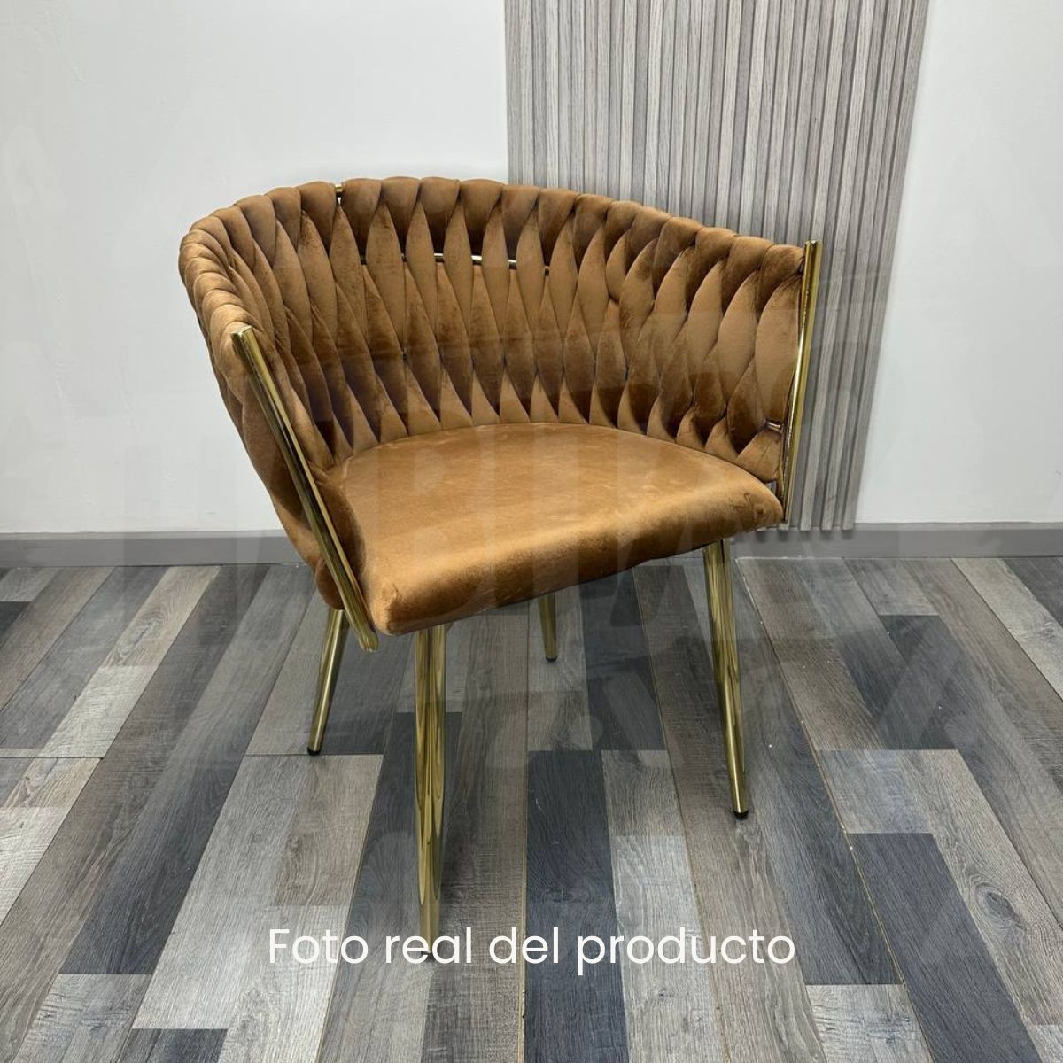 HABITA2 CHILE - Sitial poltrona Queen Marrón patas doradas