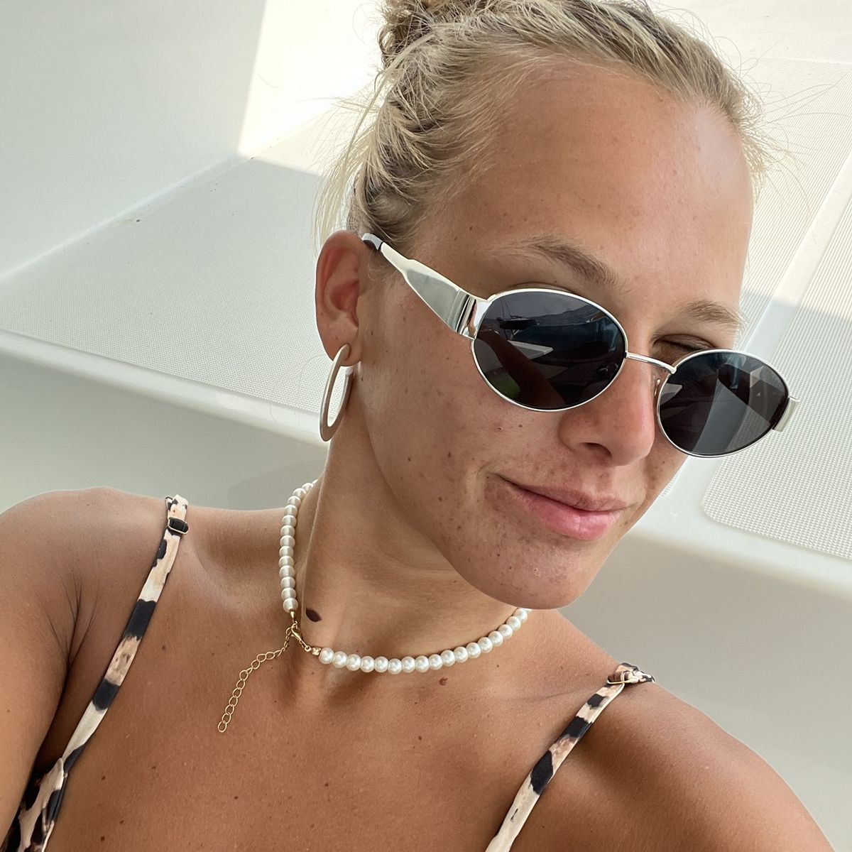 UNTOLD - Lentes De Sol Untold Charlotte Silver Metal Acetato