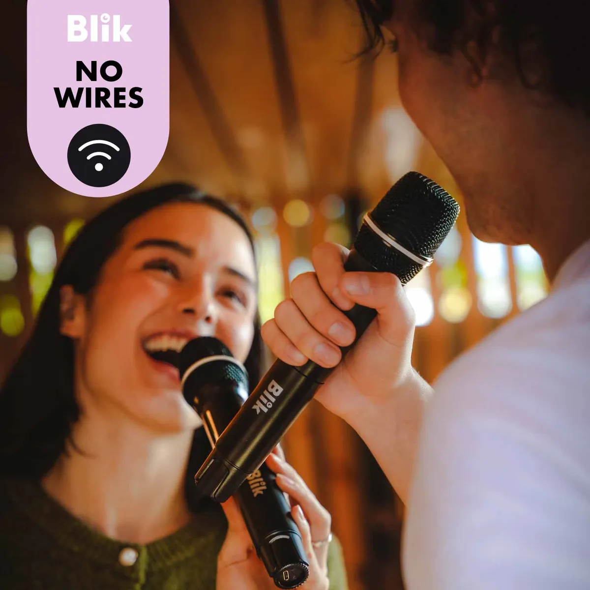 BLIK - Par De Micrófonos Inalámbricos Con Receptor Karaoke Blik