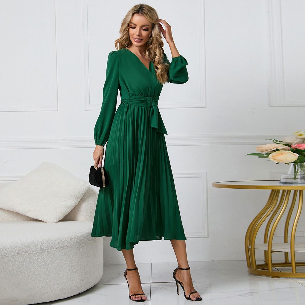 GIOIO - Vestido Escote V Manga Larga Plisado Cinturón Ajustable Figura Esbelta​
