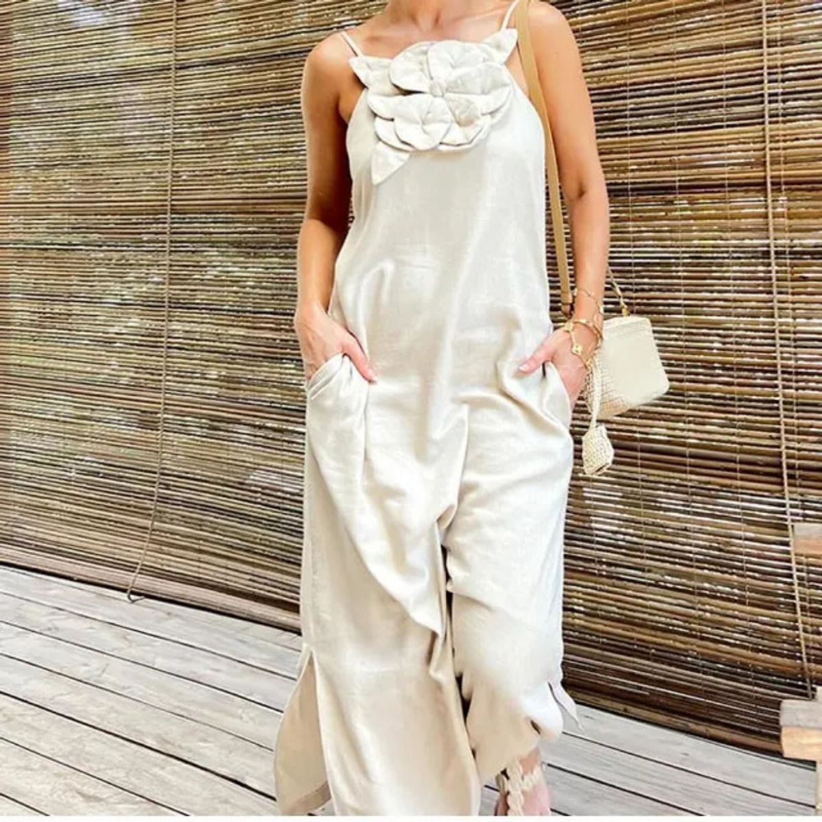 GIOIO - Vestido Tirantes Flores 3D Lino Yute Sin Mangas Figura Esbelta​ Beige