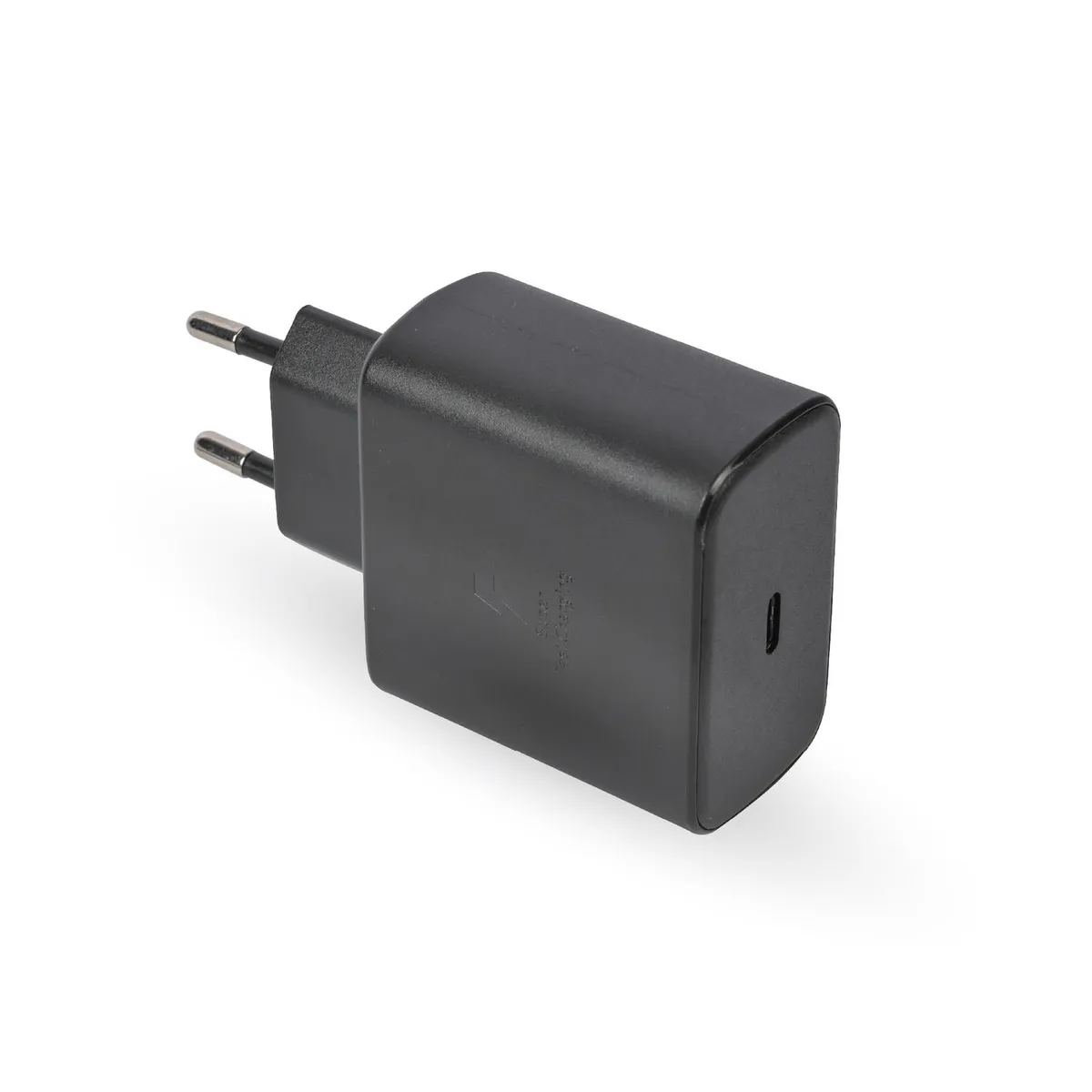 LEVO - Cargador Ultra Rapido De Pared 45W USB-C LEVO - Negro