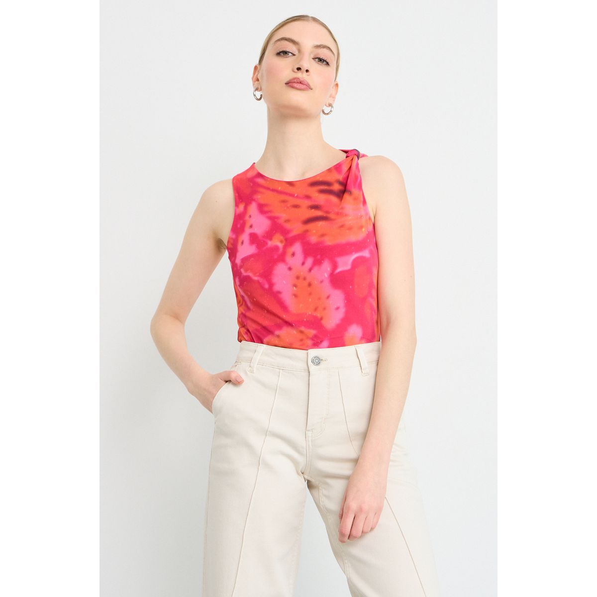 IO - Polera Sin Mangas Mujer Fucsia Io