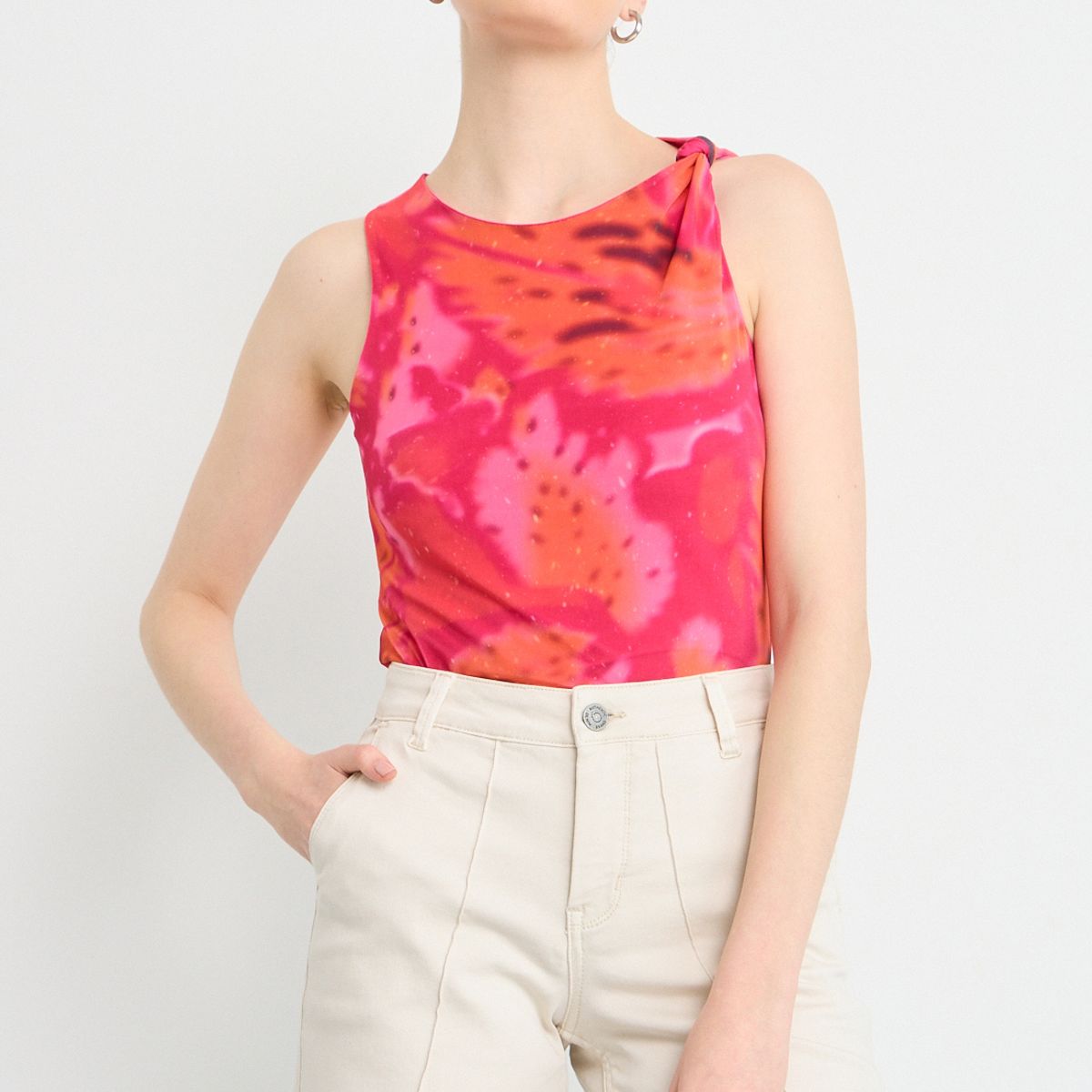 IO - Polera Sin Mangas Mujer Fucsia Io