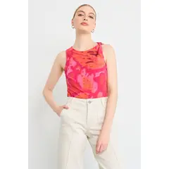 IO - Polera Sin Mangas Mujer Fucsia