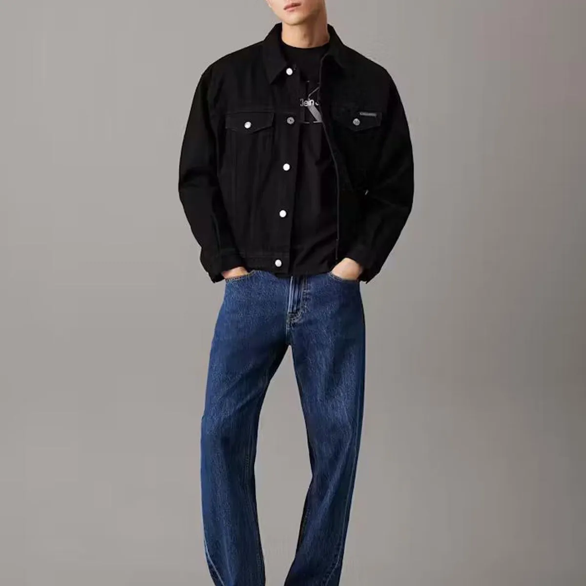 CALVIN KLEIN - Polera Monogram Tee Negro Calvin Klein