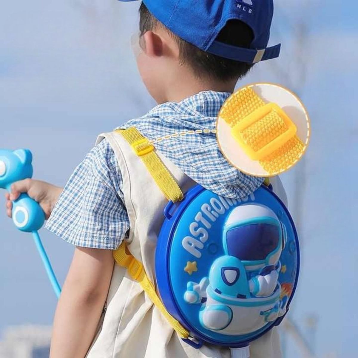 BABYLUNA - Juguete Pistola de Agua con Mochila 2000ML Astronauta