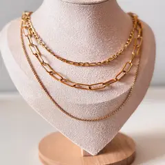 NAZ - Collar trío dorado