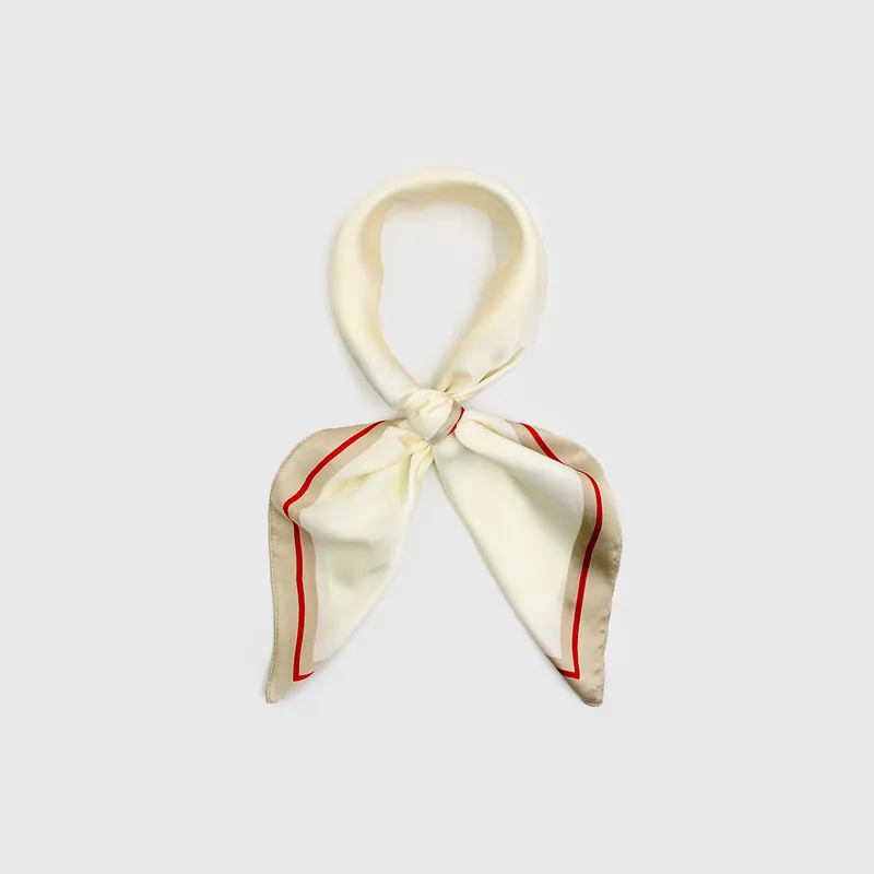 VC ACCESORIOS - Pañuelo Silk Feeling 70 x 70