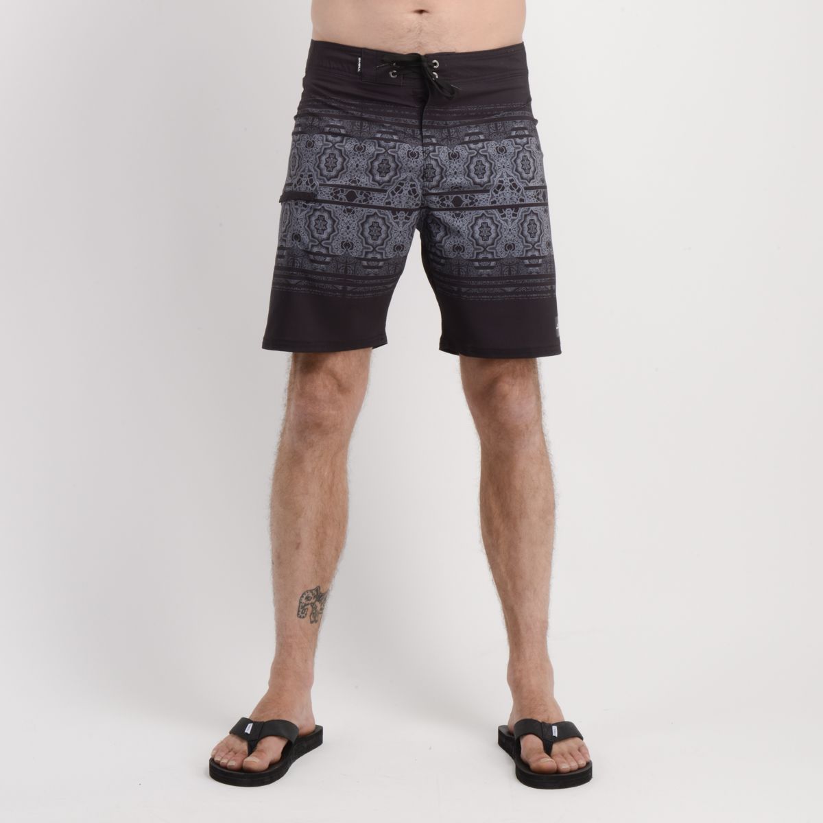 O'NEILL - BOARDSHORT TEMPO 16' NEGRO
