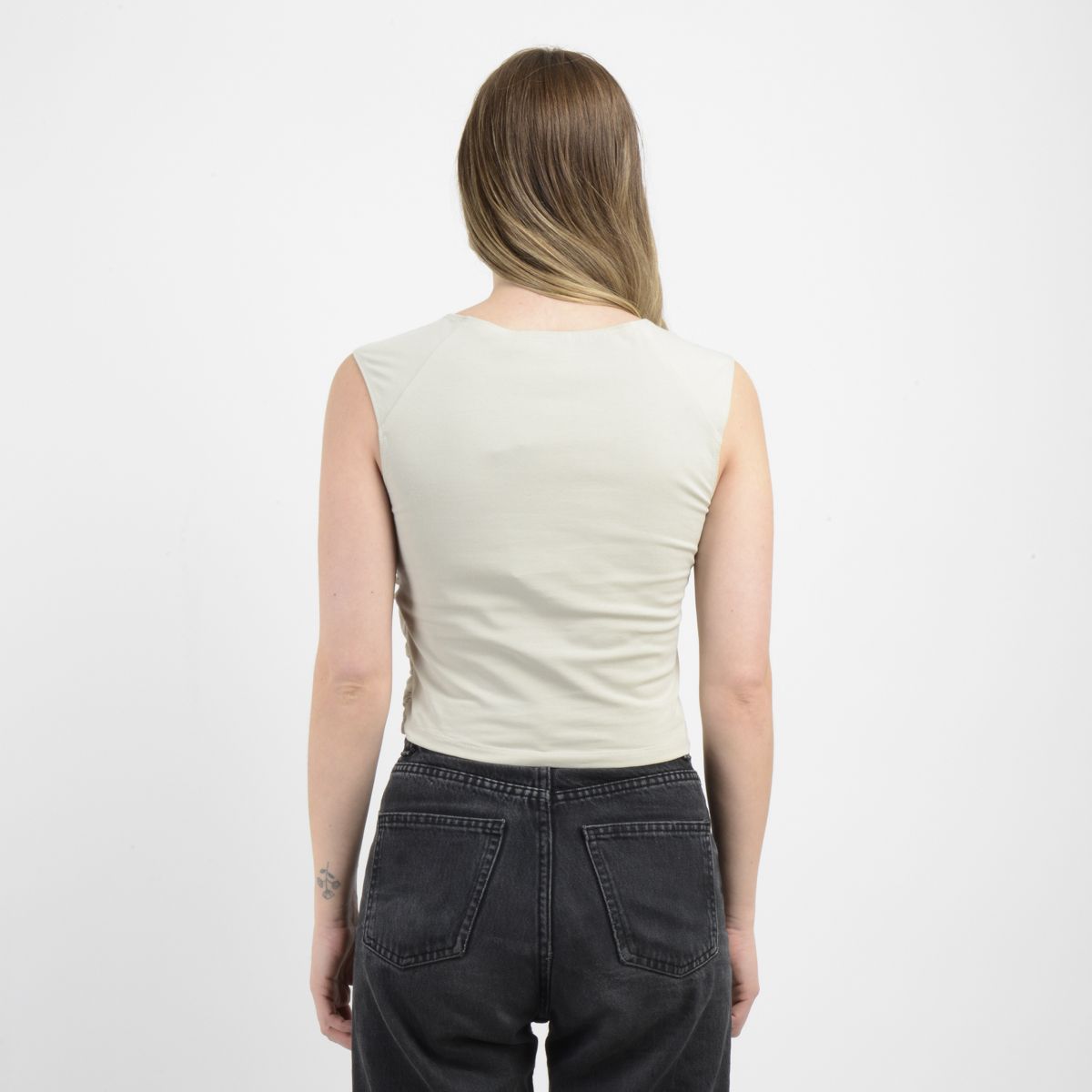 O'NEILL - POLERA MANGA CORTA CORRANE II BEIGE