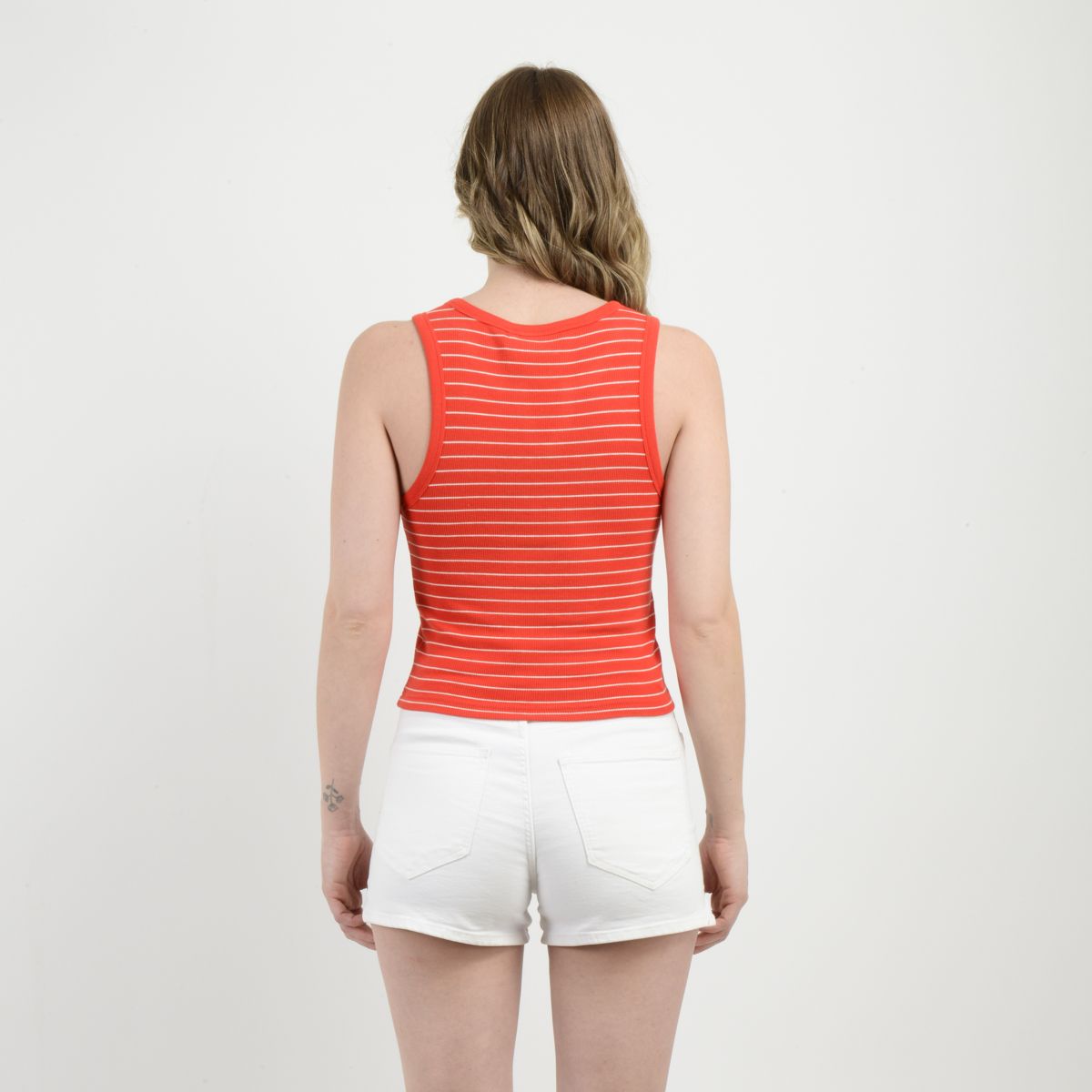O'NEILL - POLERA RIB SIN MANGAS CLOVE ROJO