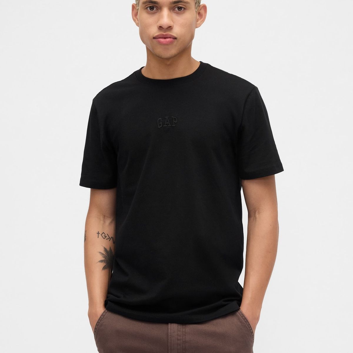 GAP - Polera Hombre Gap Mini Logo V25 Manga Corta Negro