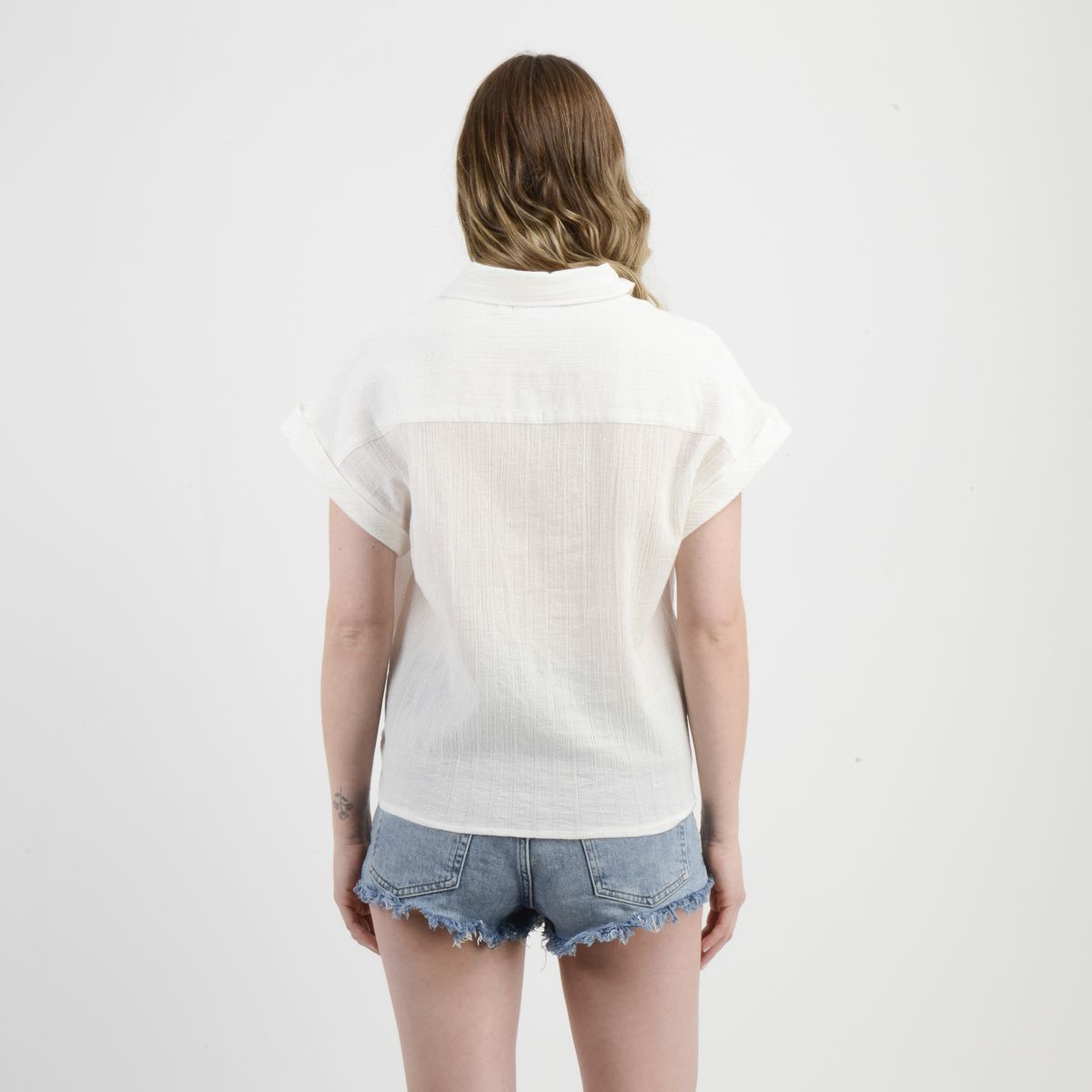 O'NEILL - BLUSA MANGA CORTA SAIRA BLANCO