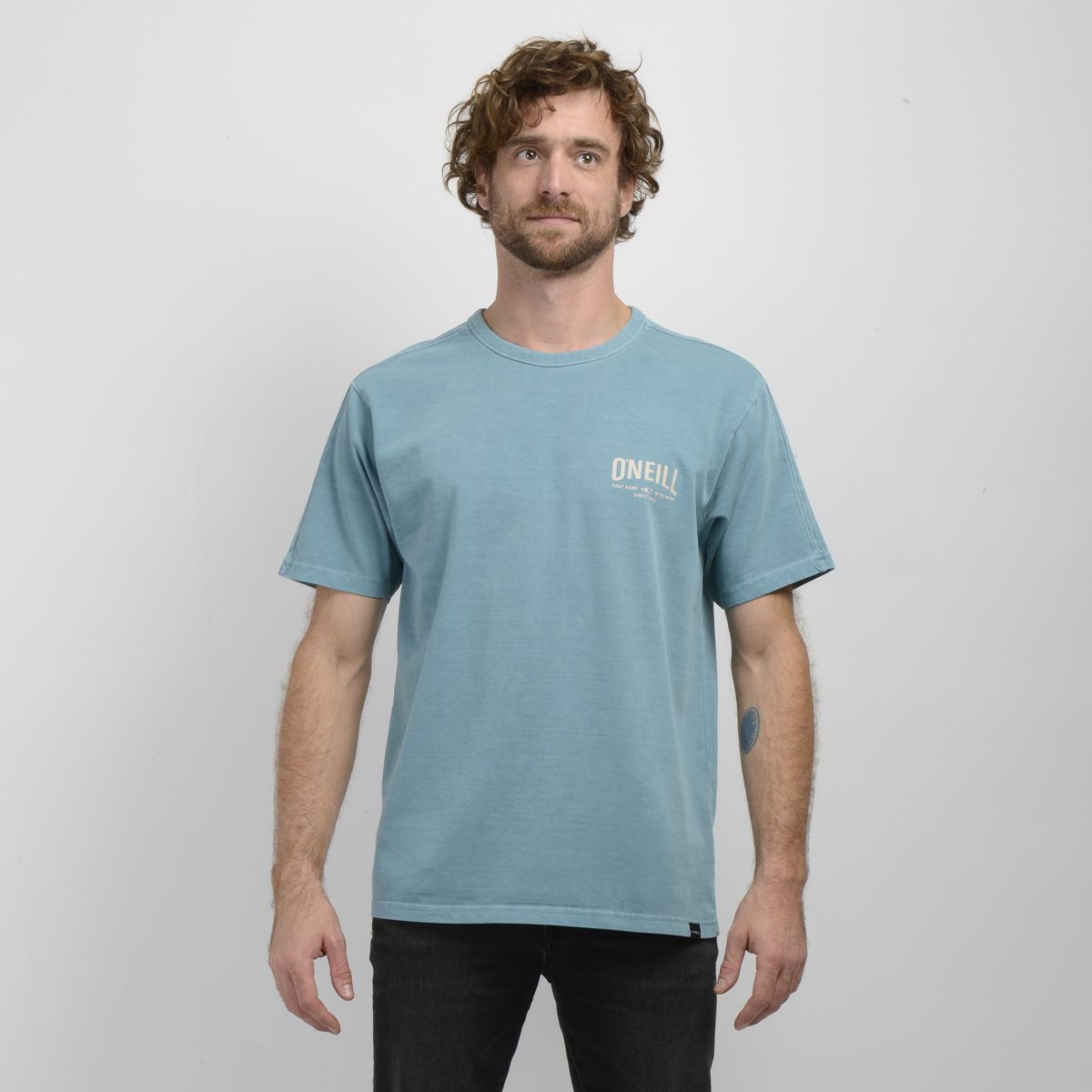 O'NEILL - POLERA MANGA CORTA FIELDS VERDE OSCURO