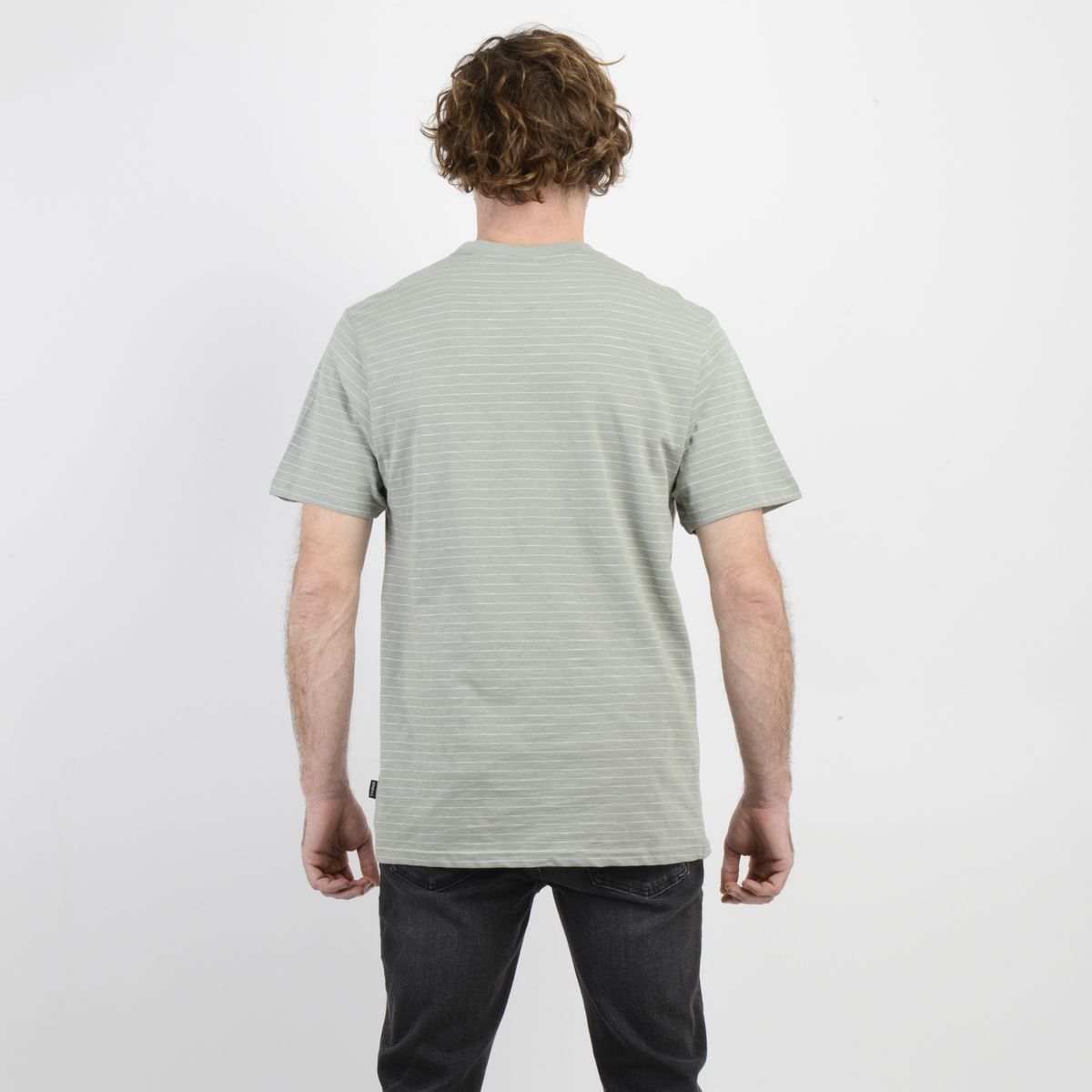 O'NEILL - POLERA MANGA CORTA DINSMORE VERDE CLARO