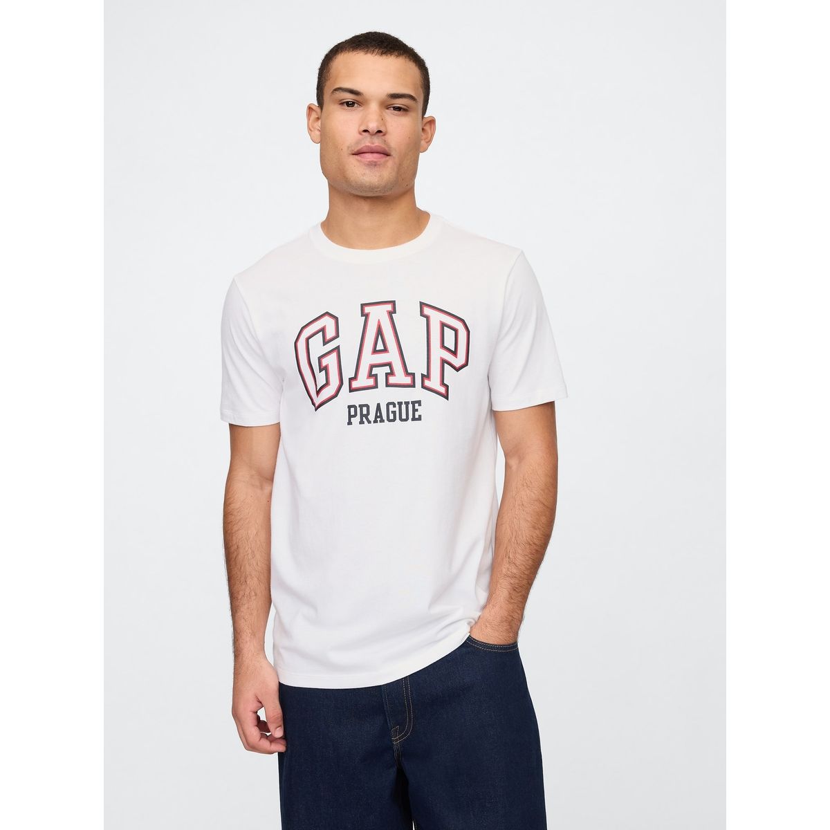 GAP - Polera Hombre Logo Prague Manga Corta Beige Gap