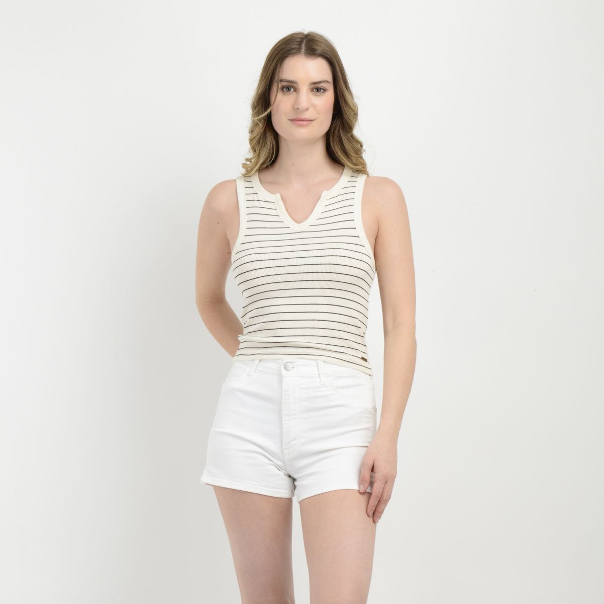 O'NEILL - POLERA RIB SIN MANGAS CLOVE BEIGE