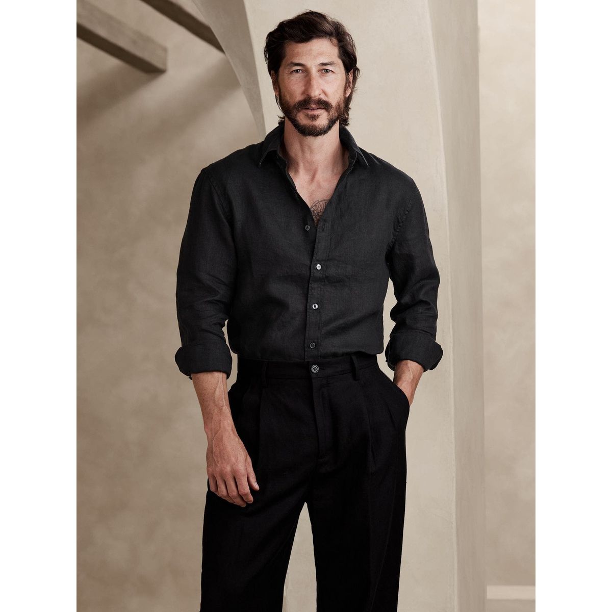 BANANA REPUBLIC - Camisa Hombre Lino Standard Fit Negro Banana Republic