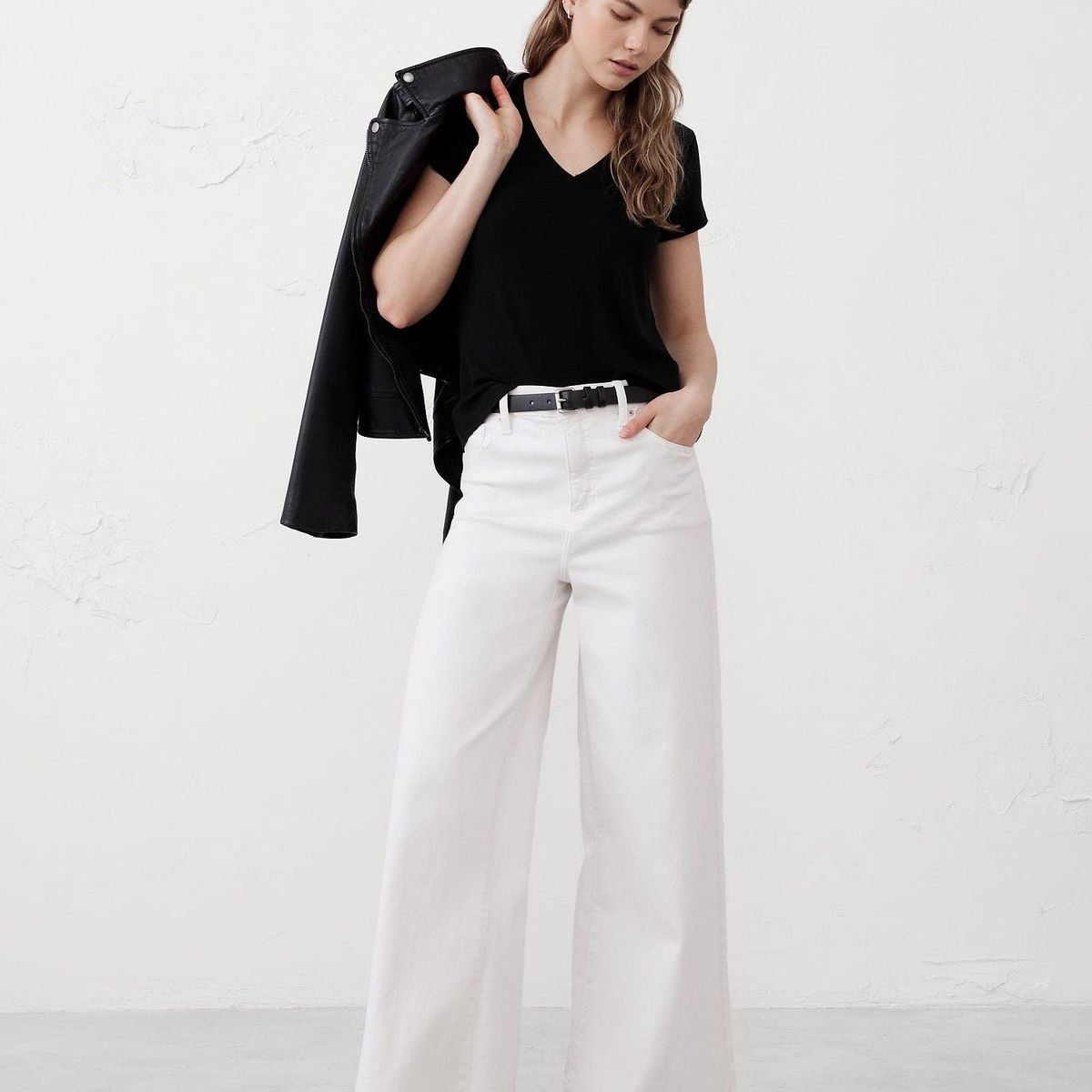 BANANA REPUBLIC - Polera Mujer Timeless V-Neck Negro Banana Republic