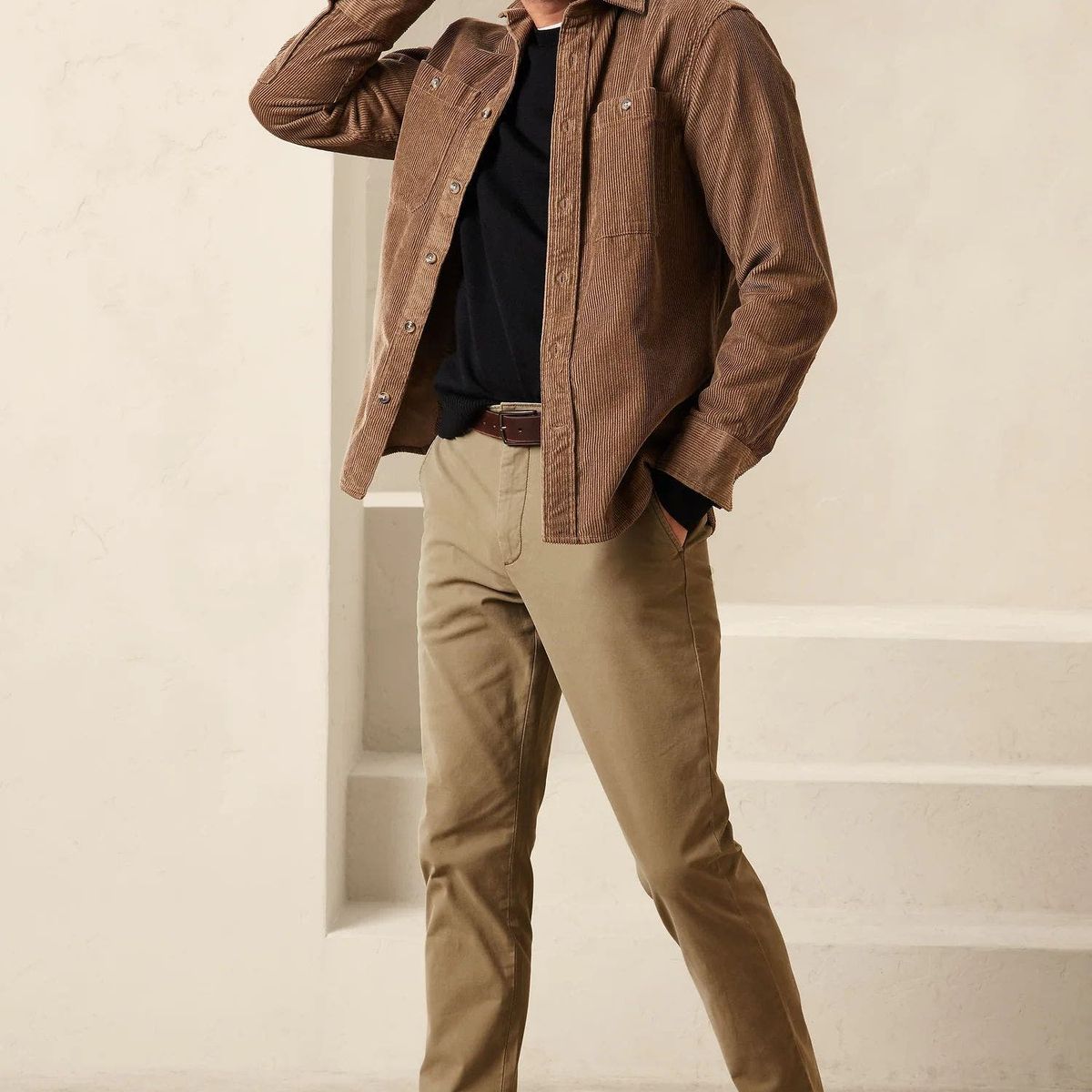 BANANA REPUBLIC - Pantalón Hombre Slim Lived-In Chino Café Banana Republic