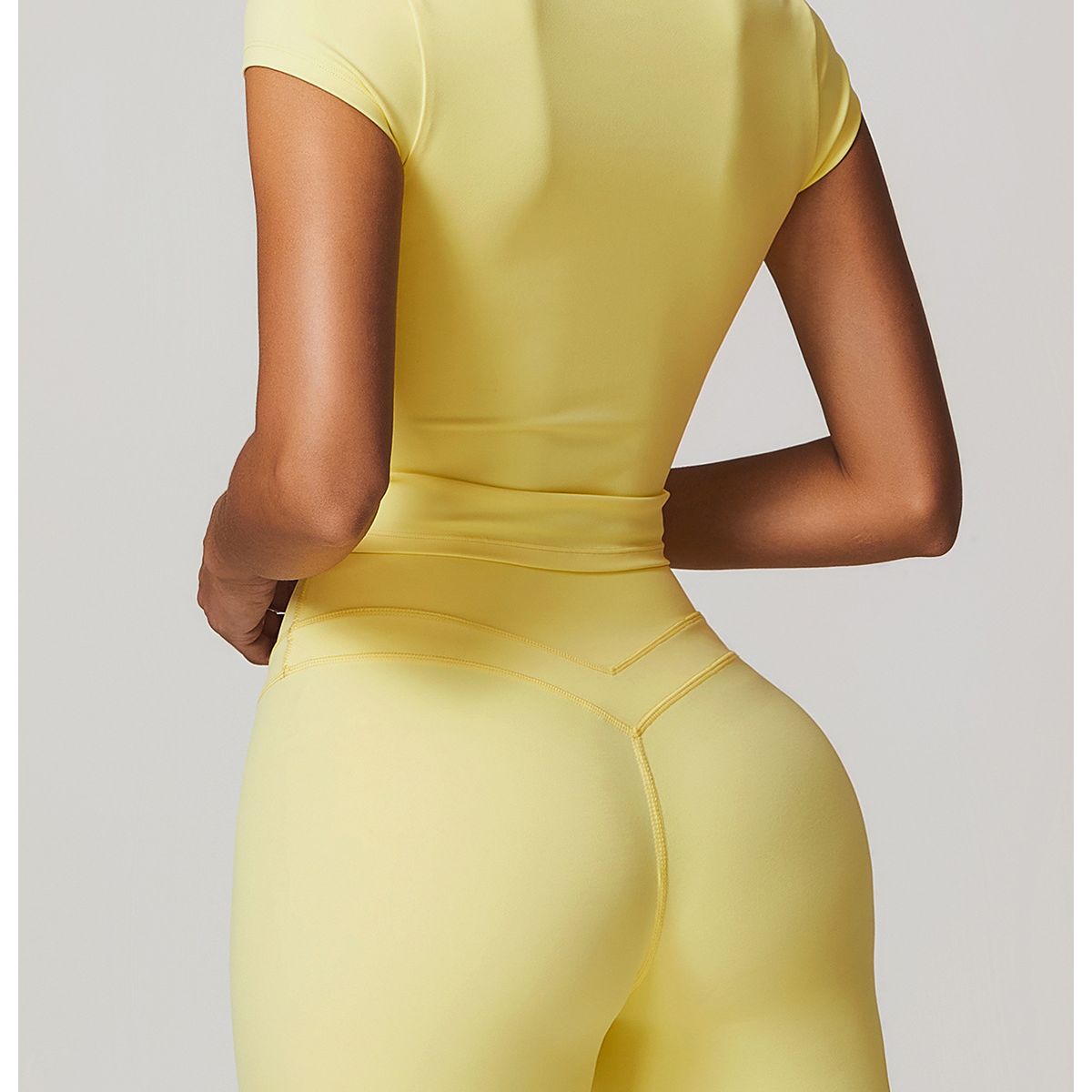 TIOZONEY - Camiseta deportiva de manga corta para mujer-Amarillo