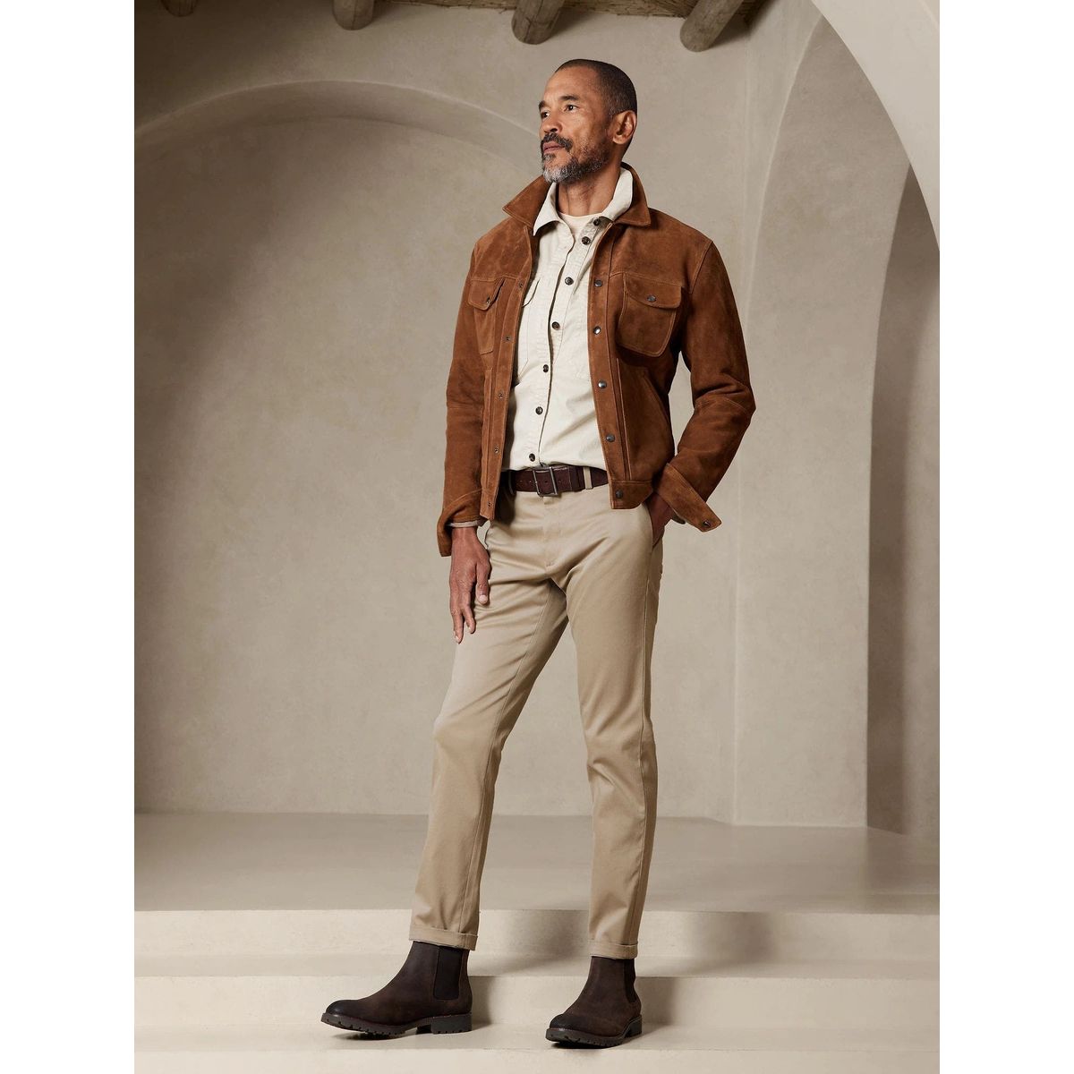 BANANA REPUBLIC - Pantalón Slim Rapid Movement Chino Café Banana Republic